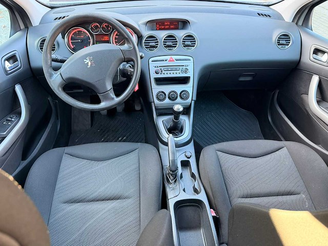 2009 peugeot 308 personenauto - afbeelding 14 van  15