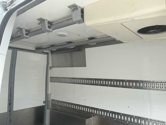 2009 peugeot boxer koelwagen lichte vracht - afbeelding 27 van  46