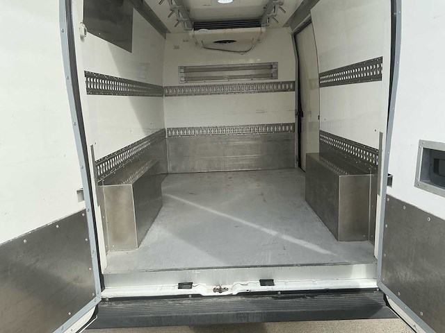 2009 peugeot boxer koelwagen lichte vracht - afbeelding 30 van  46
