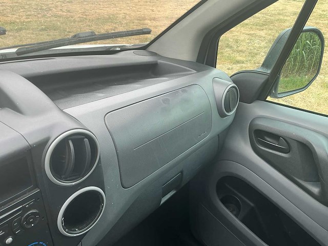 2009 peugeot partner lichte vracht personenauto - afbeelding 6 van  18