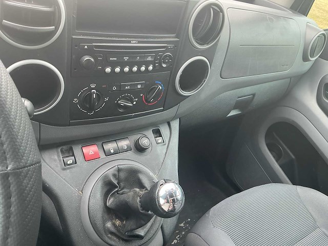 2009 peugeot partner lichte vracht personenauto - afbeelding 3 van  16