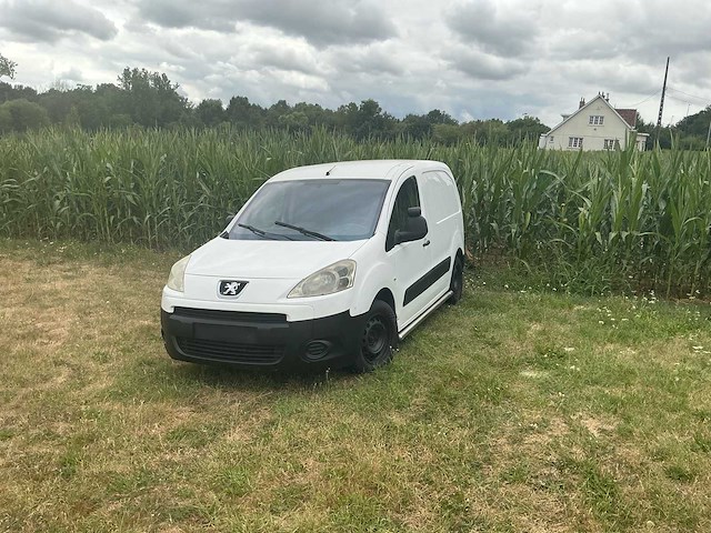 2009 peugeot partner lichte vracht personenauto - afbeelding 1 van  16