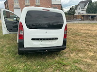 2009 peugeot partner lichte vracht personenauto - afbeelding 12 van  16