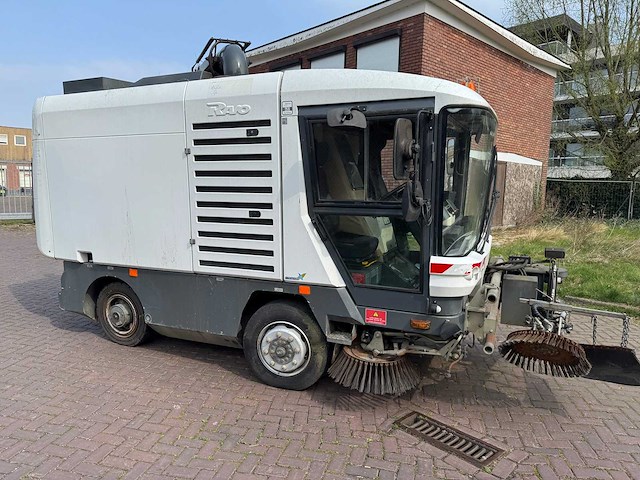 2009 ravo 540 cleaning wagon - afbeelding 19 van  19