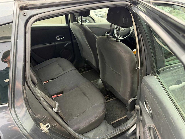 2009 renault clio - afbeelding 2 van  13