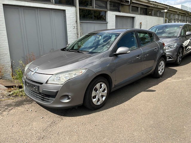2009 renault mégane z auto's - afbeelding 1 van  27