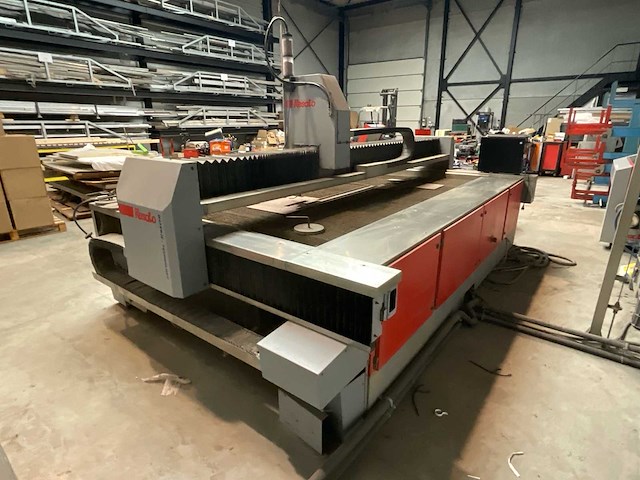 2009 resato r-lcm 3015-1 waterstraalsnijmachine - afbeelding 10 van  15