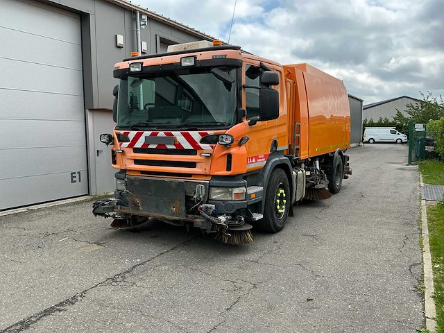 2009 scania p340 veegwagen - afbeelding 1 van  33