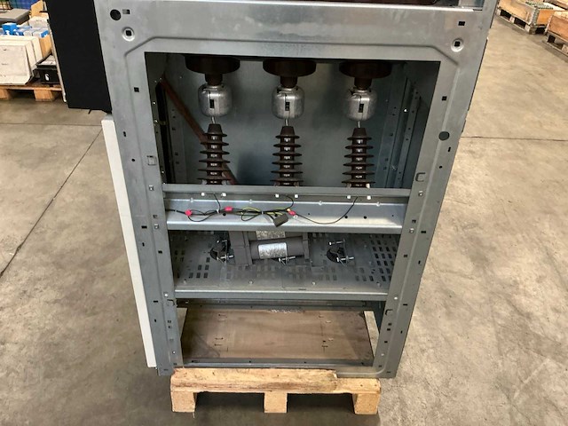 2009 schneider sm6 im hoogspanning unit - afbeelding 5 van  8