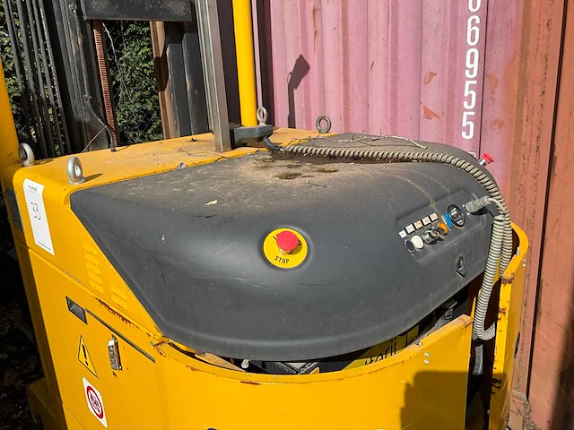 2009 skilled lgv2008 zelfrijdende stapelaar - afbeelding 15 van  19