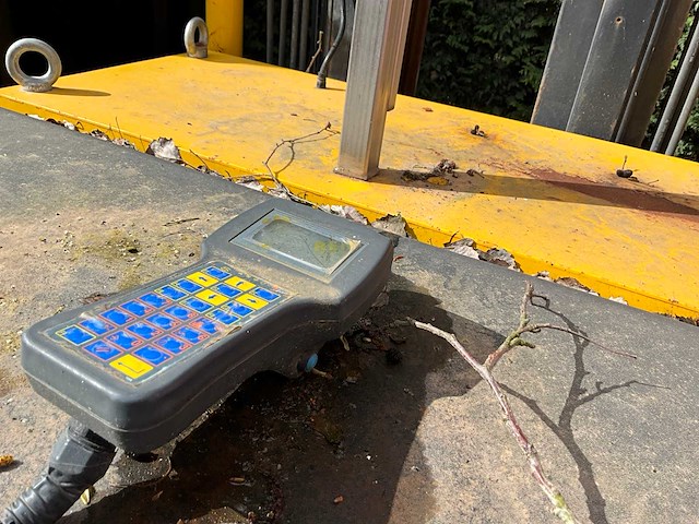 2009 skilled lgv2008 zelfrijdende stapelaar - afbeelding 4 van  19