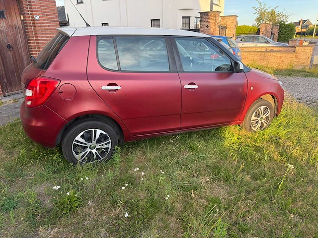 2009 skoda fabia personenauto - afbeelding 16 van  20