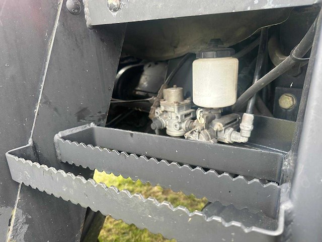 2009 steyr 6195 cvt - vierwielaangedreven landbouwtractor - afbeelding 2 van  30