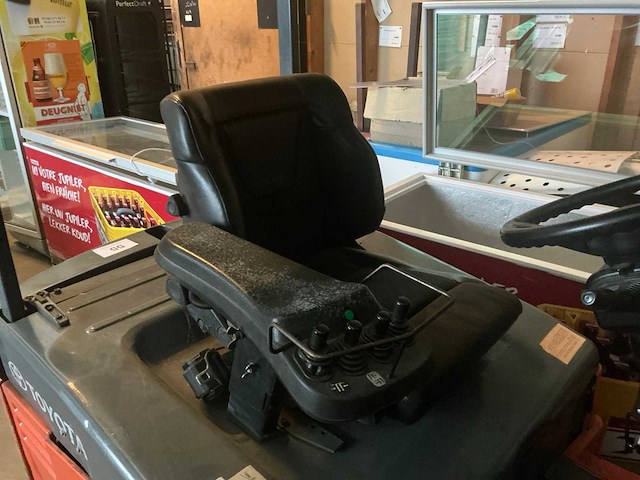 2009 toyota 7fbef18 vorkheftruck - afbeelding 5 van  10