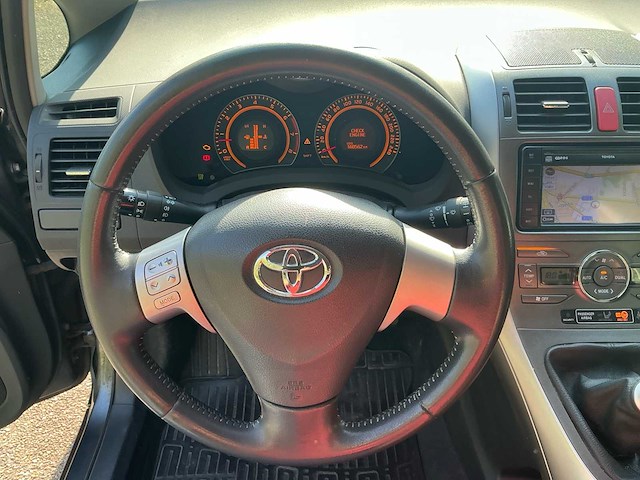 2009 toyota auris personenauto - afbeelding 10 van  24