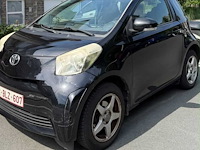 2009 toyota iq - personenauto - afbeelding 10 van  26