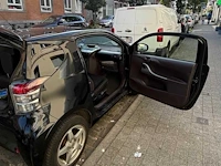 2009 toyota iq - personenauto - afbeelding 4 van  28