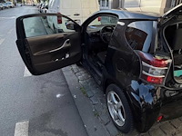 2009 toyota iq - personenauto - afbeelding 22 van  28