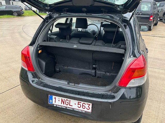 2009 toyota yaris - afbeelding 15 van  35