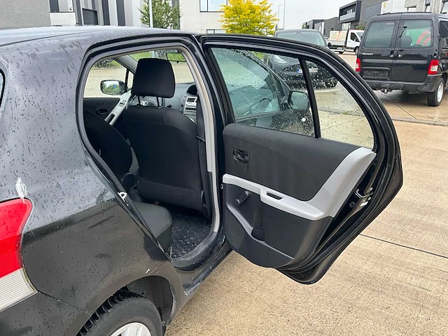 2009 toyota yaris - afbeelding 17 van  35