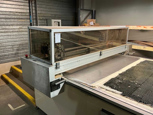 2009 vétigraph coupeur cnc snijmachine - afbeelding 19 van  24