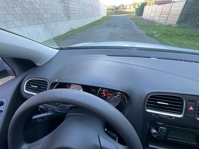 2009 volkswagen golf vi - personenauto - afbeelding 29 van  43