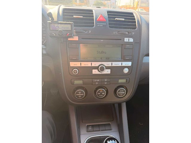 2009 volkswagen jetta personenauto - afbeelding 10 van  23