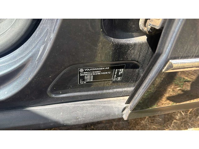 2009 volkswagen passat 2.0 tdi personenauto - afbeelding 34 van  42