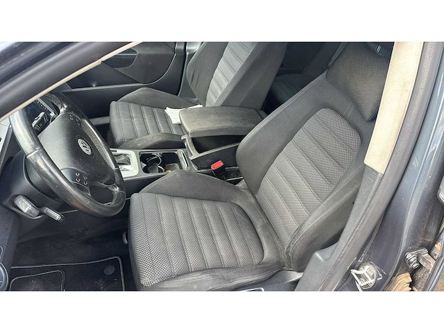 2009 volkswagen passat 2.0 tdi personenauto - afbeelding 7 van  26