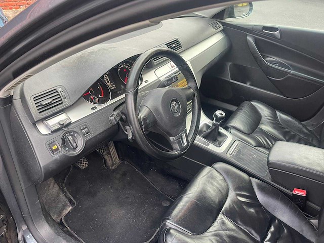2009 volkswagen passat personenauto - afbeelding 3 van  22