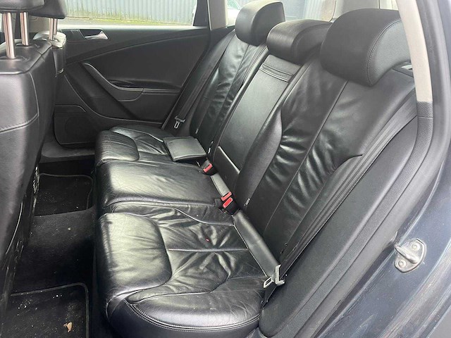 2009 volkswagen passat personenauto - afbeelding 10 van  22