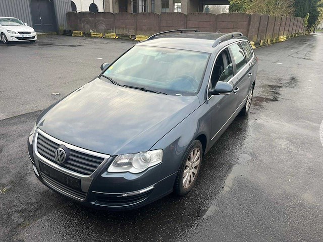 2009 volkswagen passat personenauto - afbeelding 17 van  22