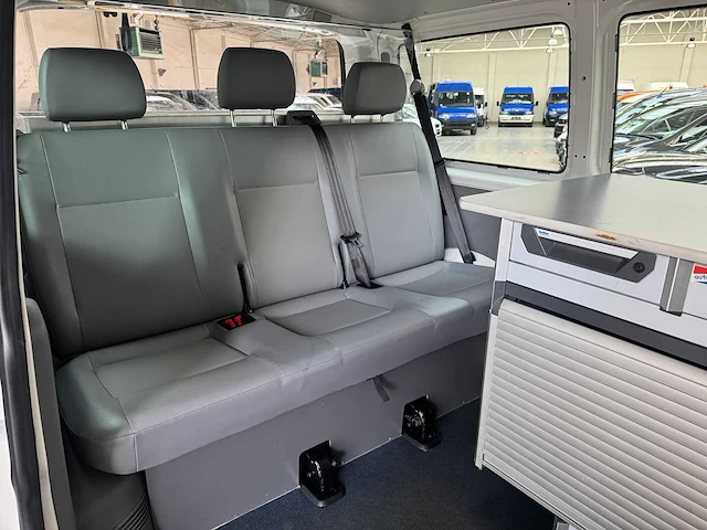 2009 volkswagen transporter - minibus - eerste eigenaar - afbeelding 13 van  24