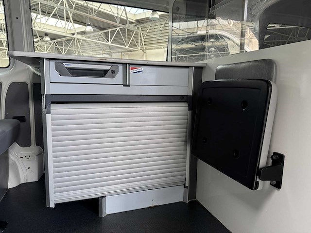 2009 volkswagen transporter - minibus - eerste eigenaar - afbeelding 14 van  23