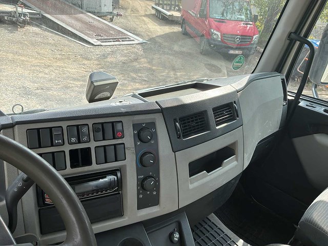 2009 volvo fl 280 vrachtwagen - afbeelding 17 van  52