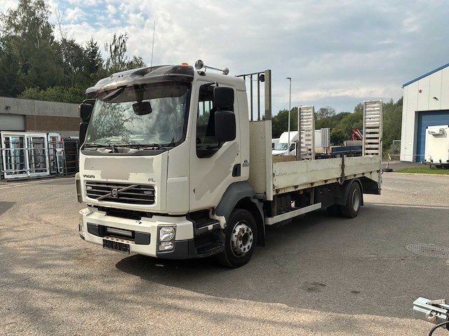 2009 volvo fl 280 vrachtwagen - afbeelding 1 van  53