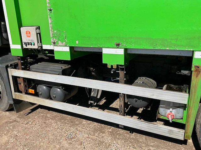 2009 volvo fm 300 vuilniswagen - afbeelding 5 van  23