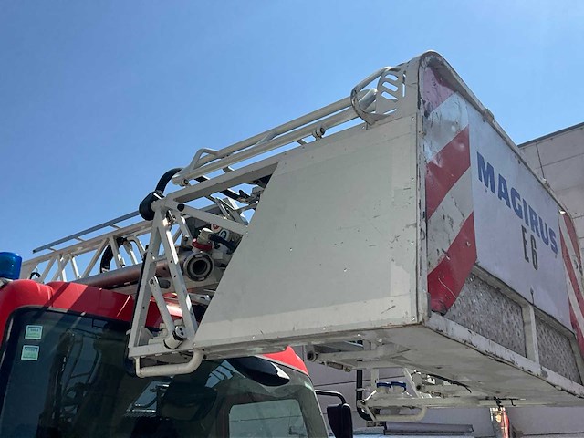 2009 volvo magirus dlak 23/12 autoladder - afbeelding 52 van  56