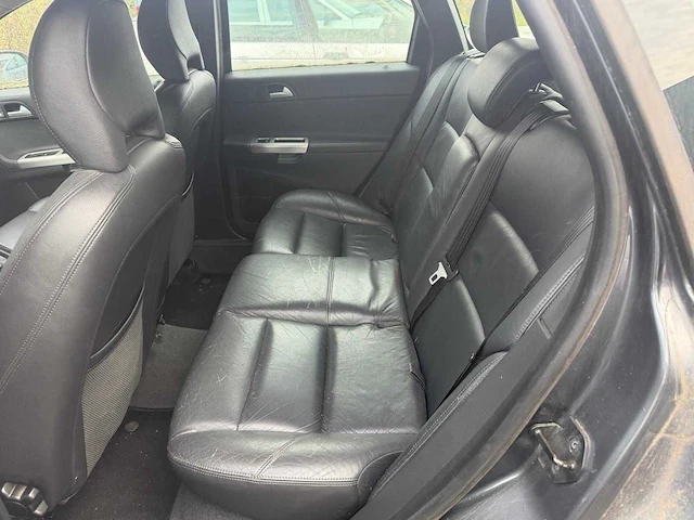 2009 volvo v50 personenauto - afbeelding 2 van  15