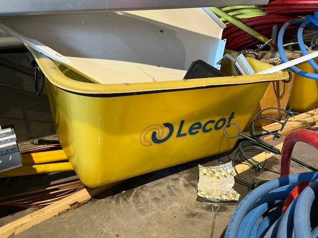 200l beton-/mortelkuip (3x) - afbeelding 1 van  3