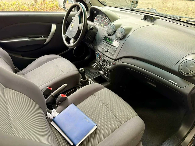 2010 - chevrolet aveo hatchback - afbeelding 10 van  11