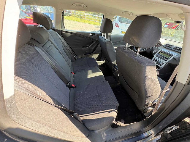 2010 - volkswagen - passat variant - 1.4 tsi comfl bluem - car - afbeelding 13 van  24