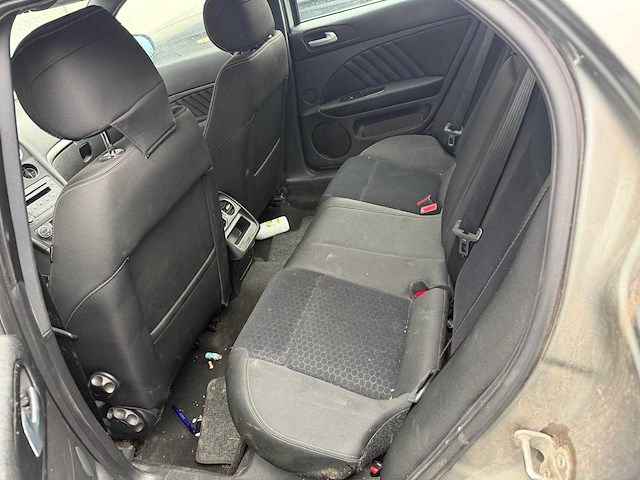 2010 alfa romeo 159 personenauto - afbeelding 9 van  11