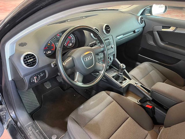2010 audi a3 - personenauto ( lage km) - afbeelding 4 van  18