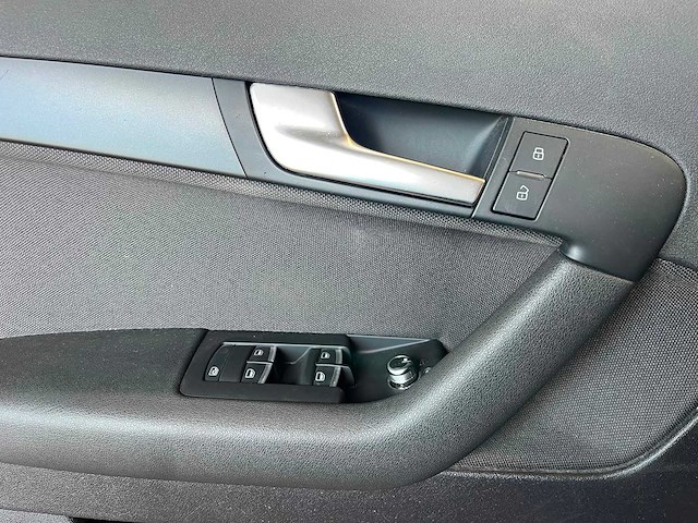 2010 audi a3 - personenauto ( lage km) - afbeelding 10 van  18
