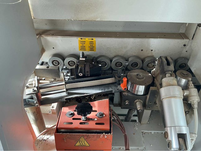 2010 bi matic kantenlijmmachine ch42 kantenlijmmachines - afbeelding 3 van  37