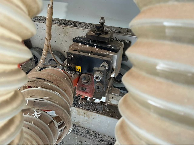 2010 bi matic kantenlijmmachine ch42 kantenlijmmachines - afbeelding 6 van  37