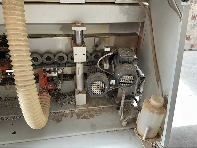 2010 bi matic kantenlijmmachine ch42 kantenlijmmachines - afbeelding 17 van  37