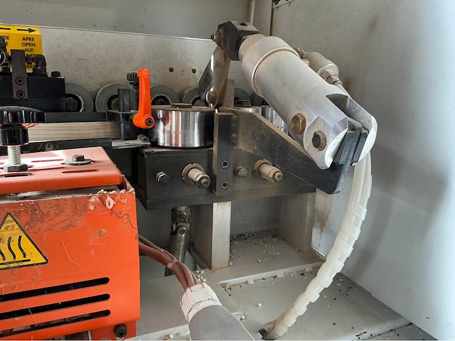 2010 bi matic kantenlijmmachine ch42 kantenlijmmachines - afbeelding 36 van  37