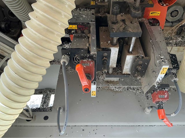 2010 bi matic kantenlijmmachine ch42 kantenlijmmachines - afbeelding 26 van  37